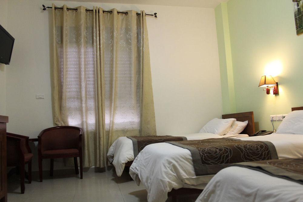 Angel Hotel Bethlehem Ngoại thất bức ảnh